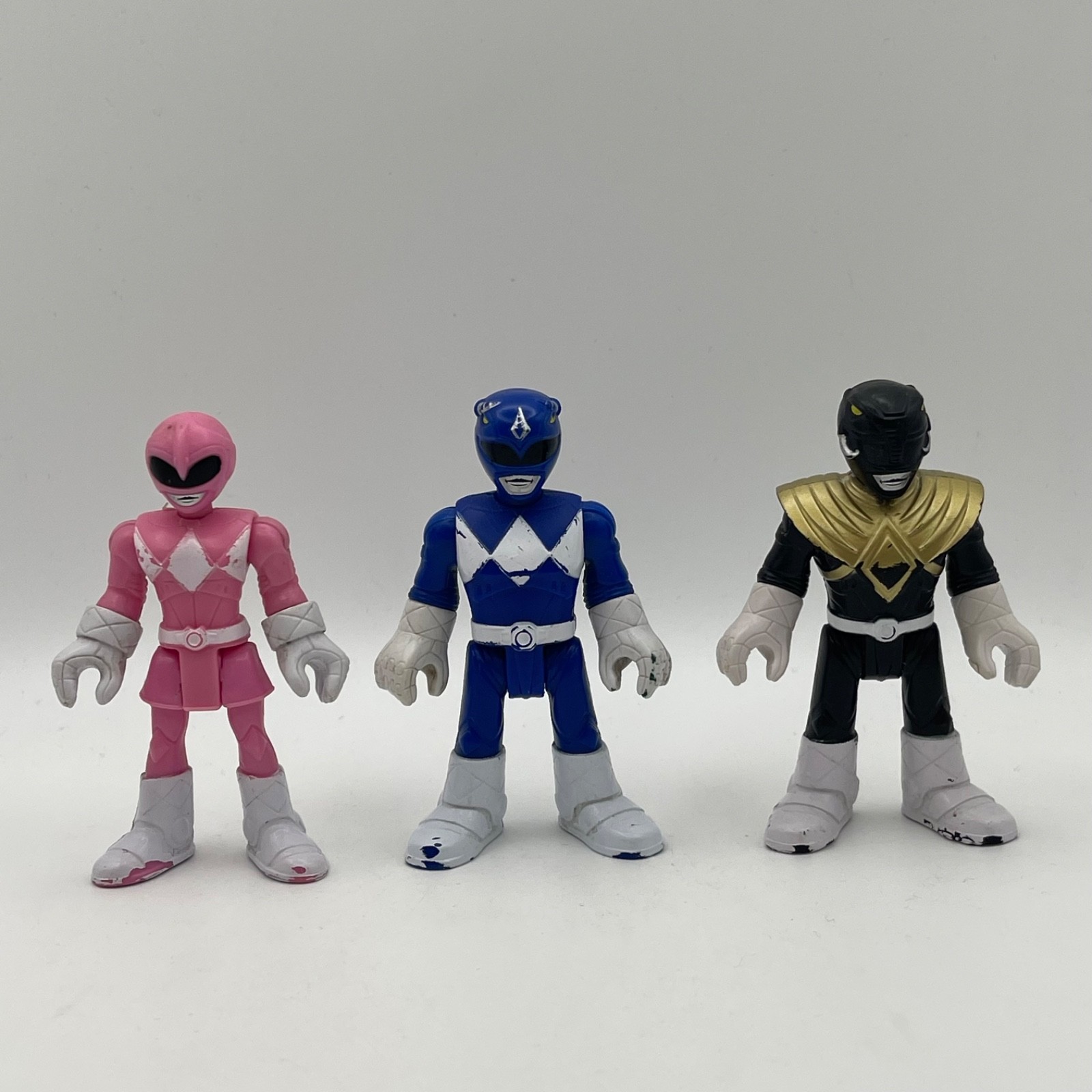 Pacchetto personaggi Imaginext Power Rangers rosa blu nero scudo drago armatura D7