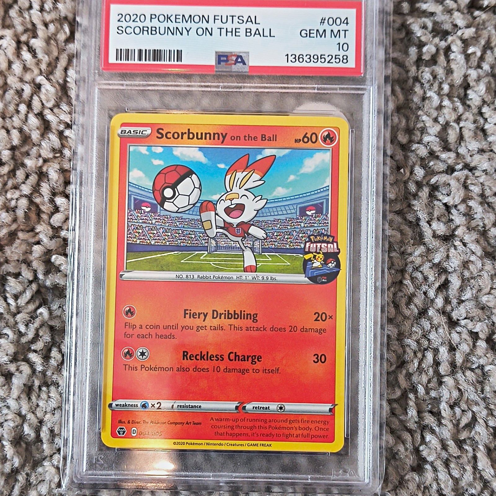 Pokemon Scorbunny sulla Palla 004/005 Futsal Promo Regolare EN 2020 PSA 10