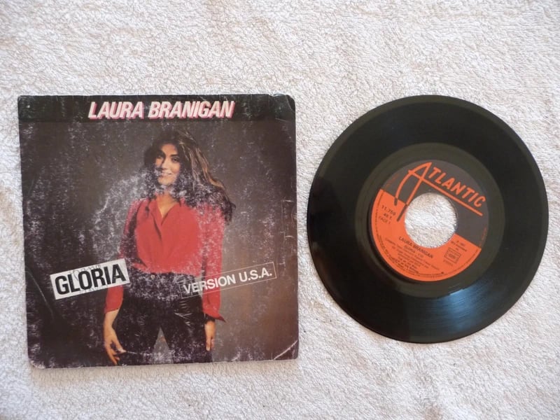 laura branigan
