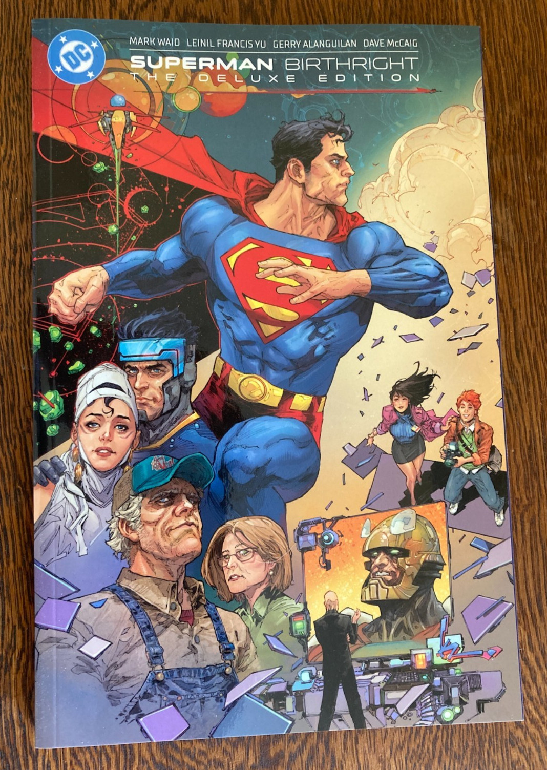 Superman: Birthright - The Deluxe Edition (DC Comics) Libro in brossura Nuovo