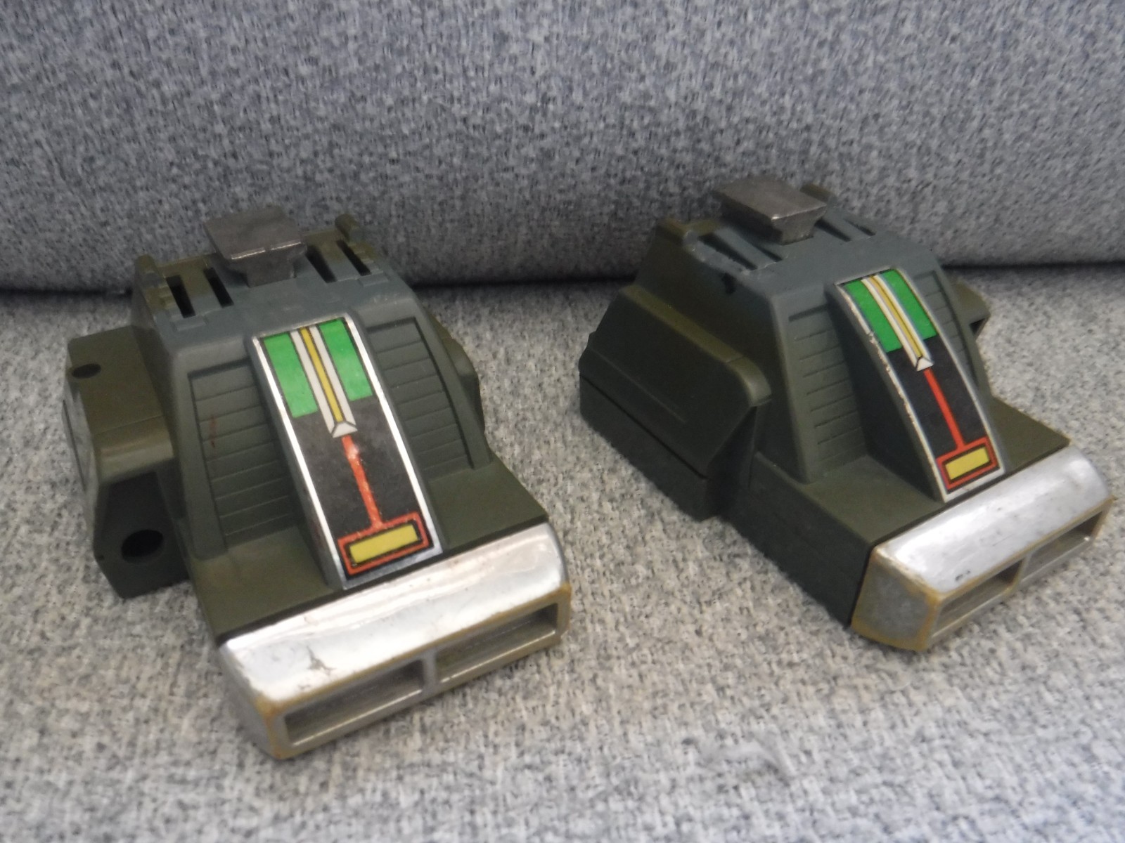 GoBots Power Warrior GRUNGY FOOT PART (Left & Right) Combiner 1985 Tonka Vintage