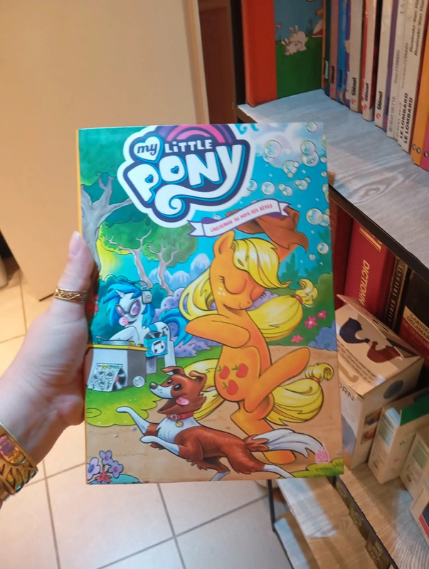 Livre my little pony tom 2