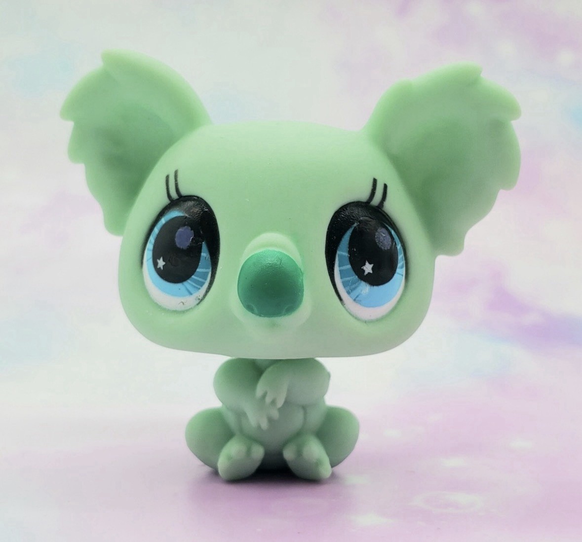 Littlest Pet Shop Authentic # 2784 Mint Green Blind Bag Koala Blue Star Eyes
