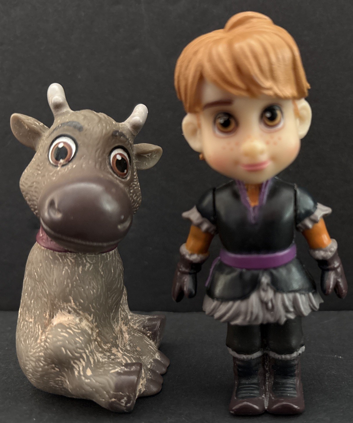 Disney Frozen Kristoff And Sven Mini Figures