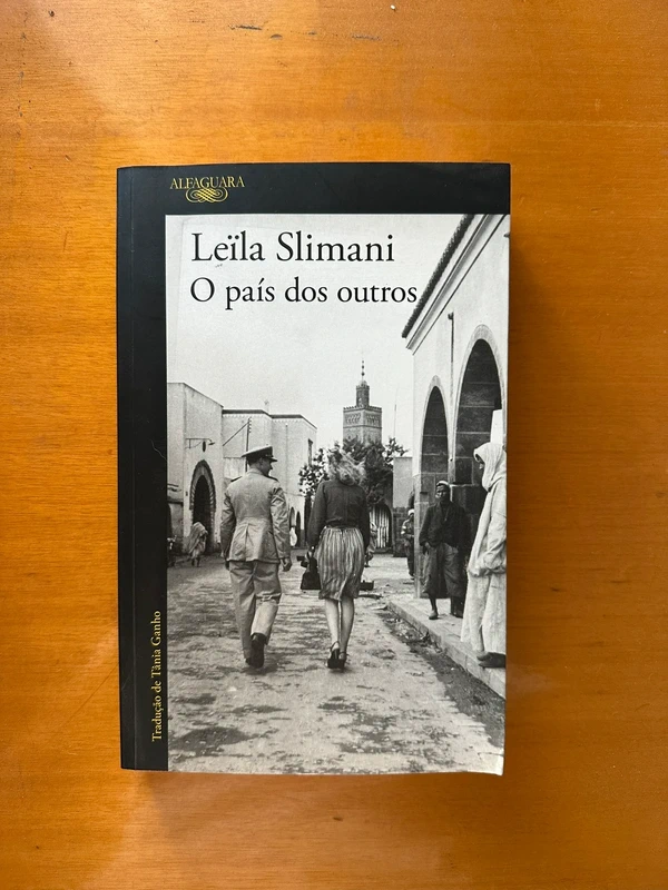 Leïla Slimani, O país dos outros