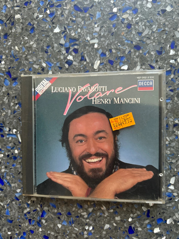 Luciano Pavarotti volare