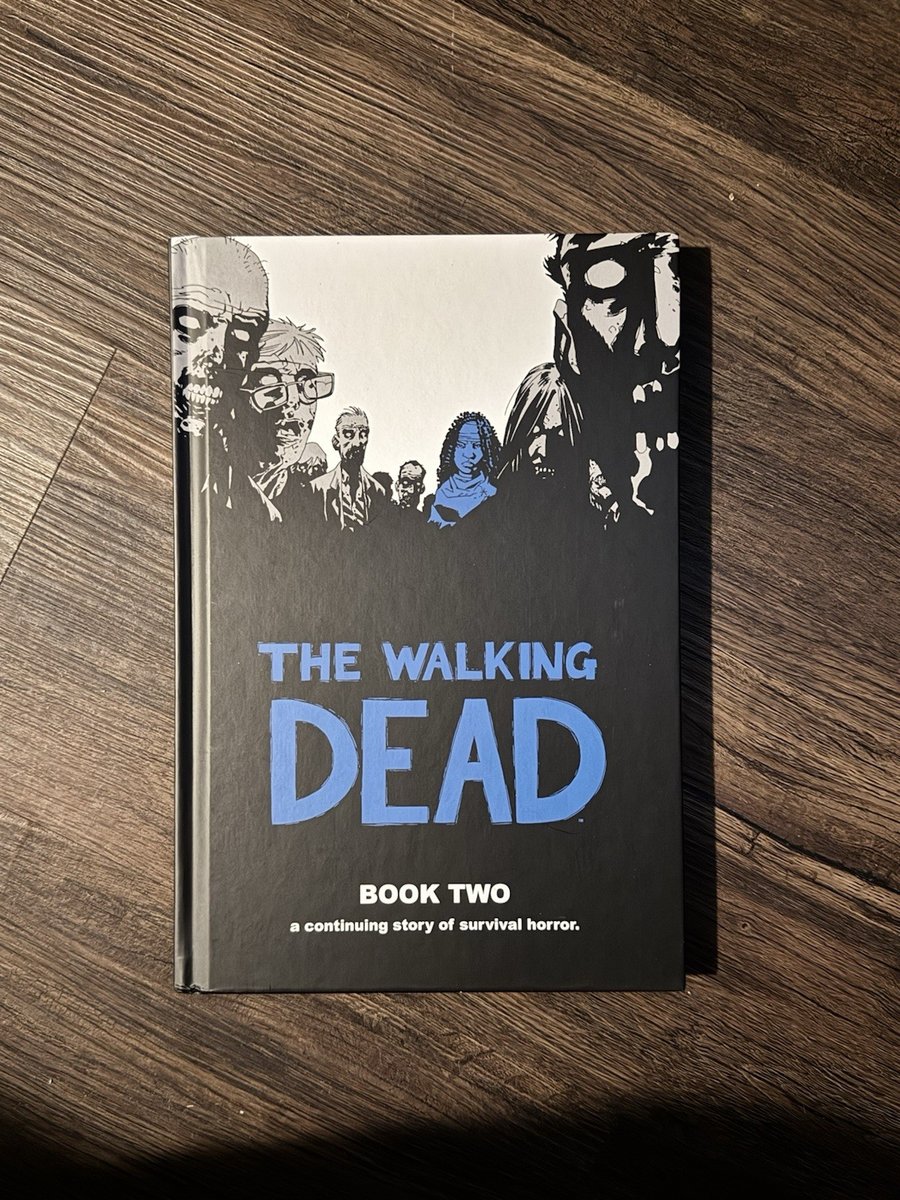 The Walking Dead libro copertina rigida 2 fumetti immagine deluxe di Robert Kirkman