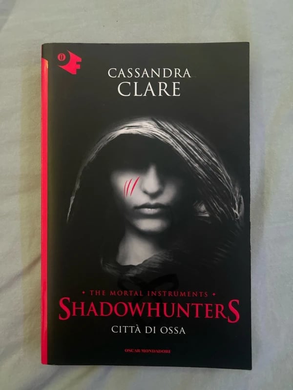 Shadowhunters - Citta di ossa (Italian Edition) - Cassandra Clare