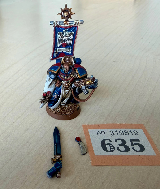 Space Marine Captain - Adeptus Astartes, Warhammer 40k Games Workshop Painted