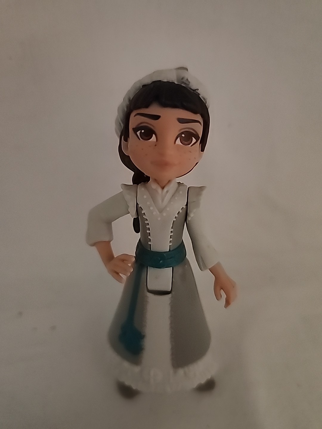 Hasbro Disney Frozen II Honeymaren bambola personaggio 4 pollici