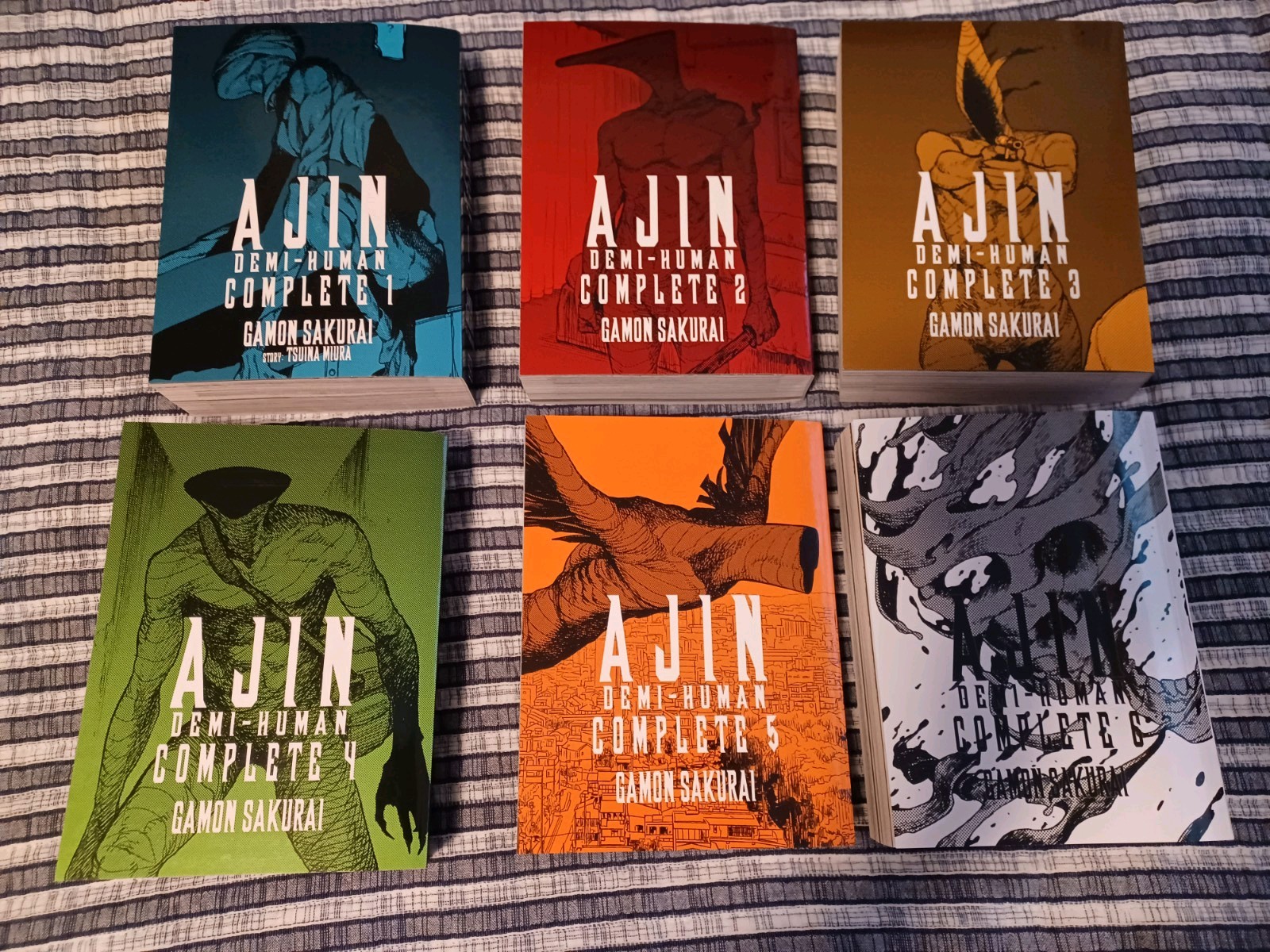 Ajin Manga Omnibus 1-6 set completo versione inglese