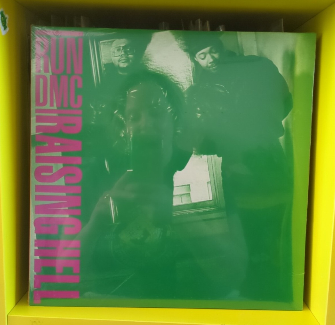Run DMC - Raising Hell  (New Sealed Re Issue 2017) 