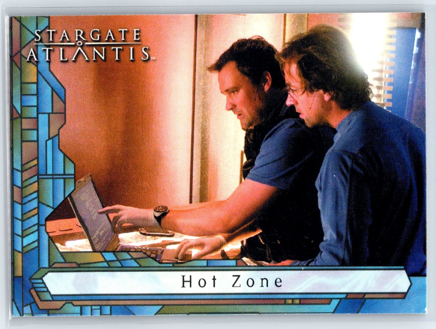 2005 Rittenhouse Stargate Atlantis stagione 1 entrando nel laboratorio vicino #41