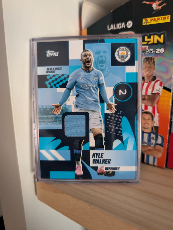 Parche Kyle Walker Topps Manchester City