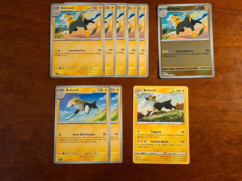 Lote 9 Cartas Boltund Pokémon (Italiano)