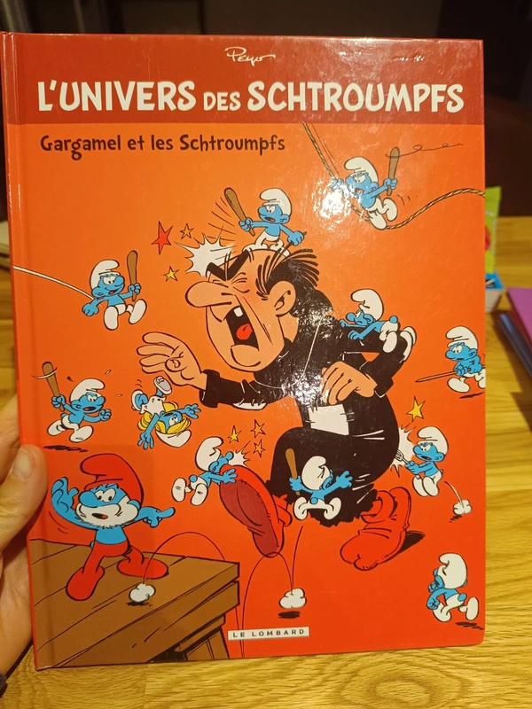BD l'univers des Schtroumpfs