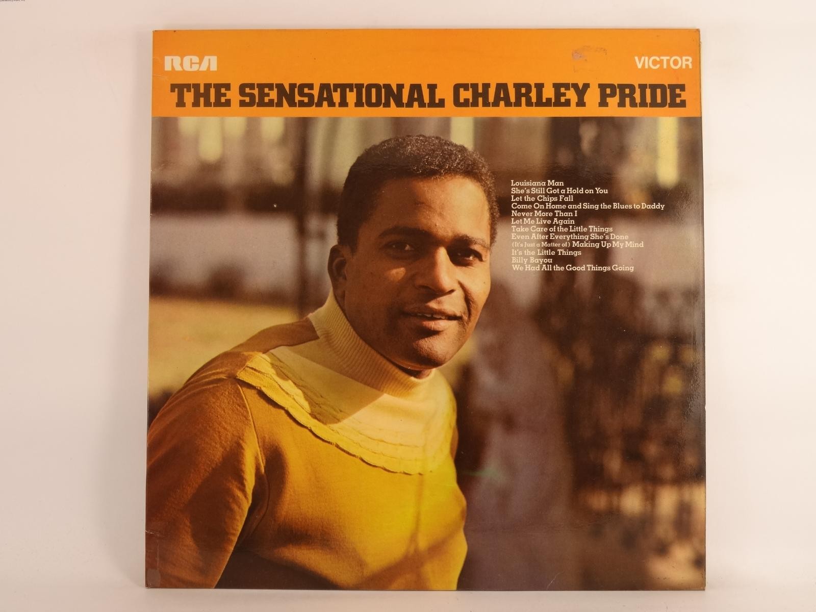 CHARLEY PRIDE THE SENSATIONAL CHARLEY PRIDE (330) 12 Track LP plus Picture Sleev