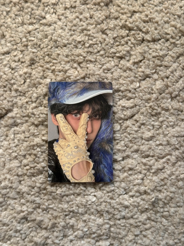 Yunho Ateez Golden Hour part 5 international exclusive pc Peek version