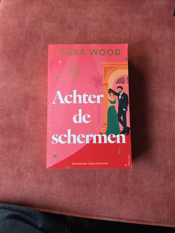 Laura Wood - achter de schermen