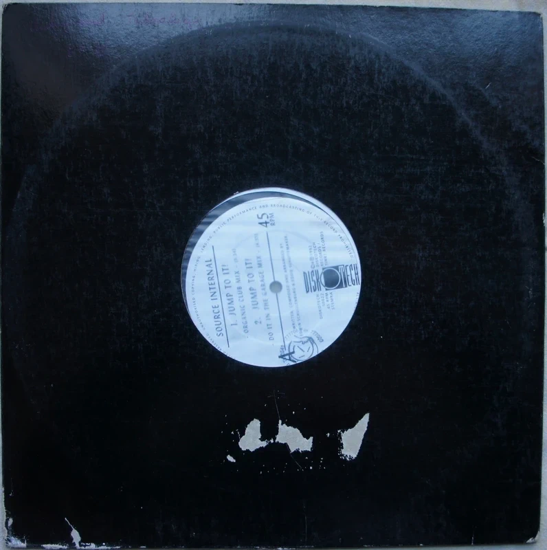 Source Internal – Jump To It (House, Techno)