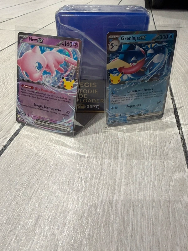 Pokemon più top loader