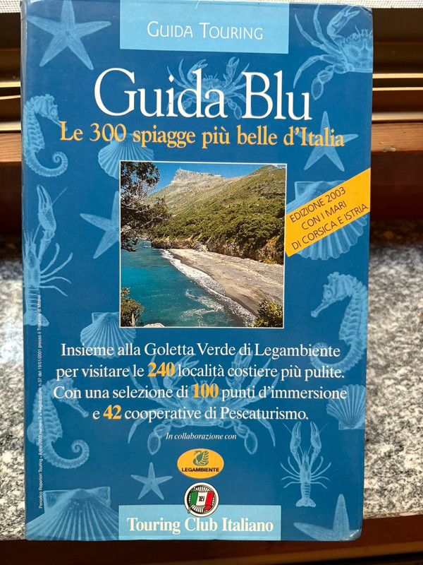 Guida blu Touring Legambiente