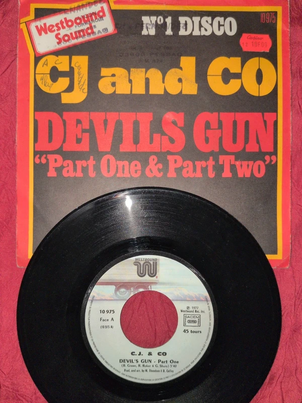 45 tours CJ and co. Devils gun