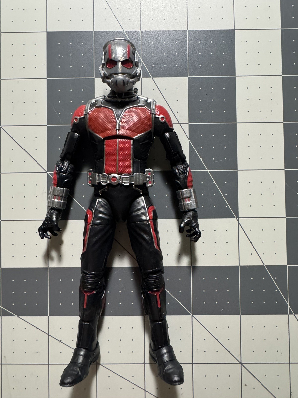 Figurina Ant-Man MCU 6" - Marvel Legends / Studios primi dieci anni sciolta come