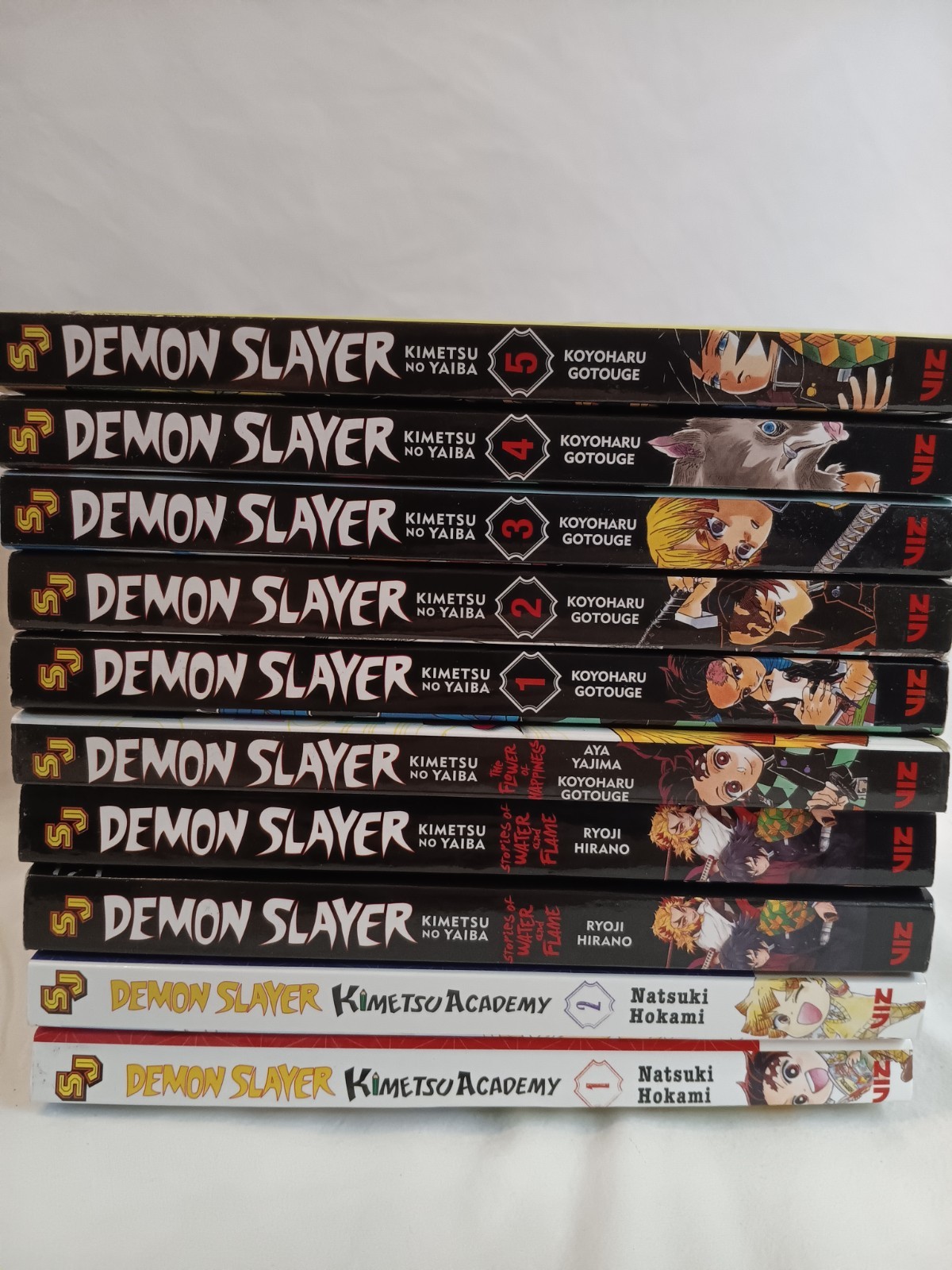 Lotto 10 libri VIZ Demon Slayer: Kimetsu no Yaiba Vol 1-5 manga Academy 1-2 + altro