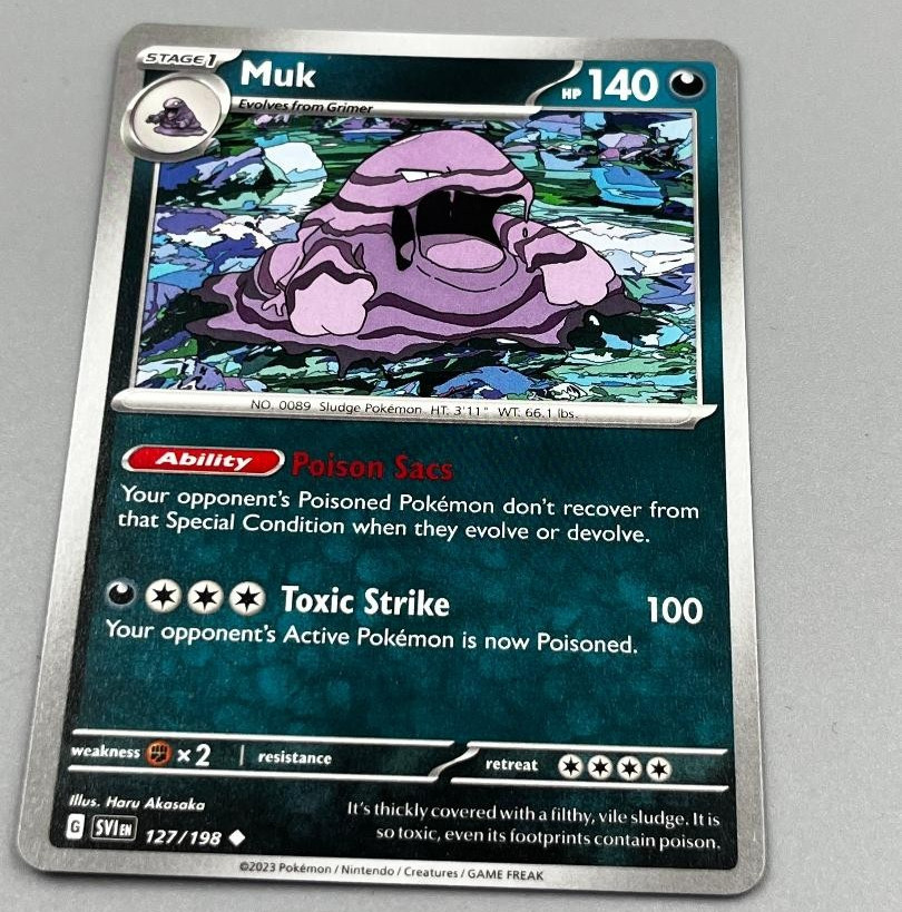 2023 Pokemon Collector Trading Card Stage 1 Muk 140hp 127/198