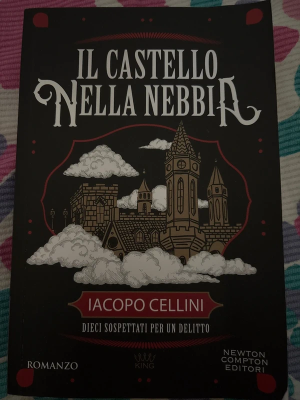 Libro Il castello nella nebbia