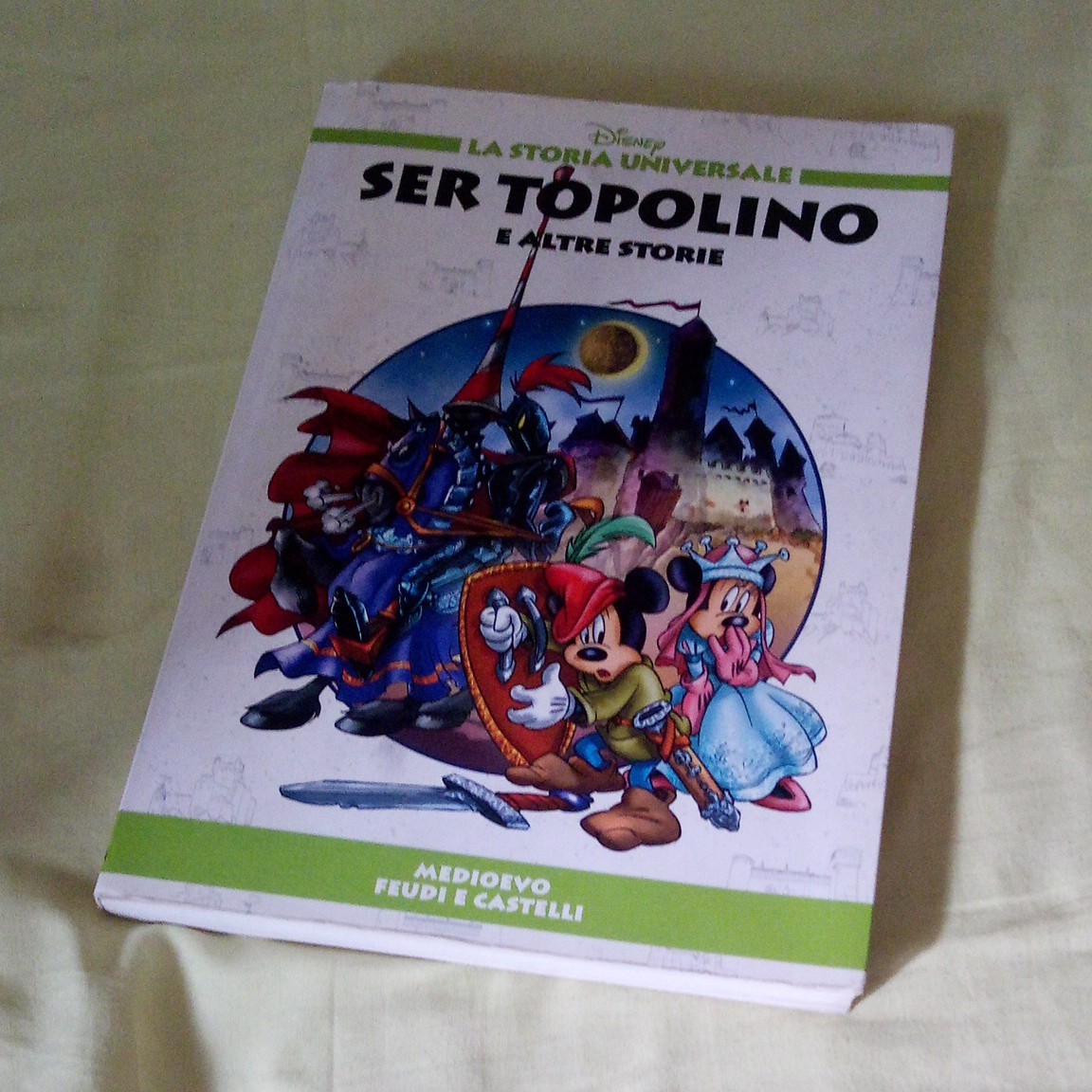 Disney La storia universale: Ser Topolino e altre storie, Medioevo, rigido 219