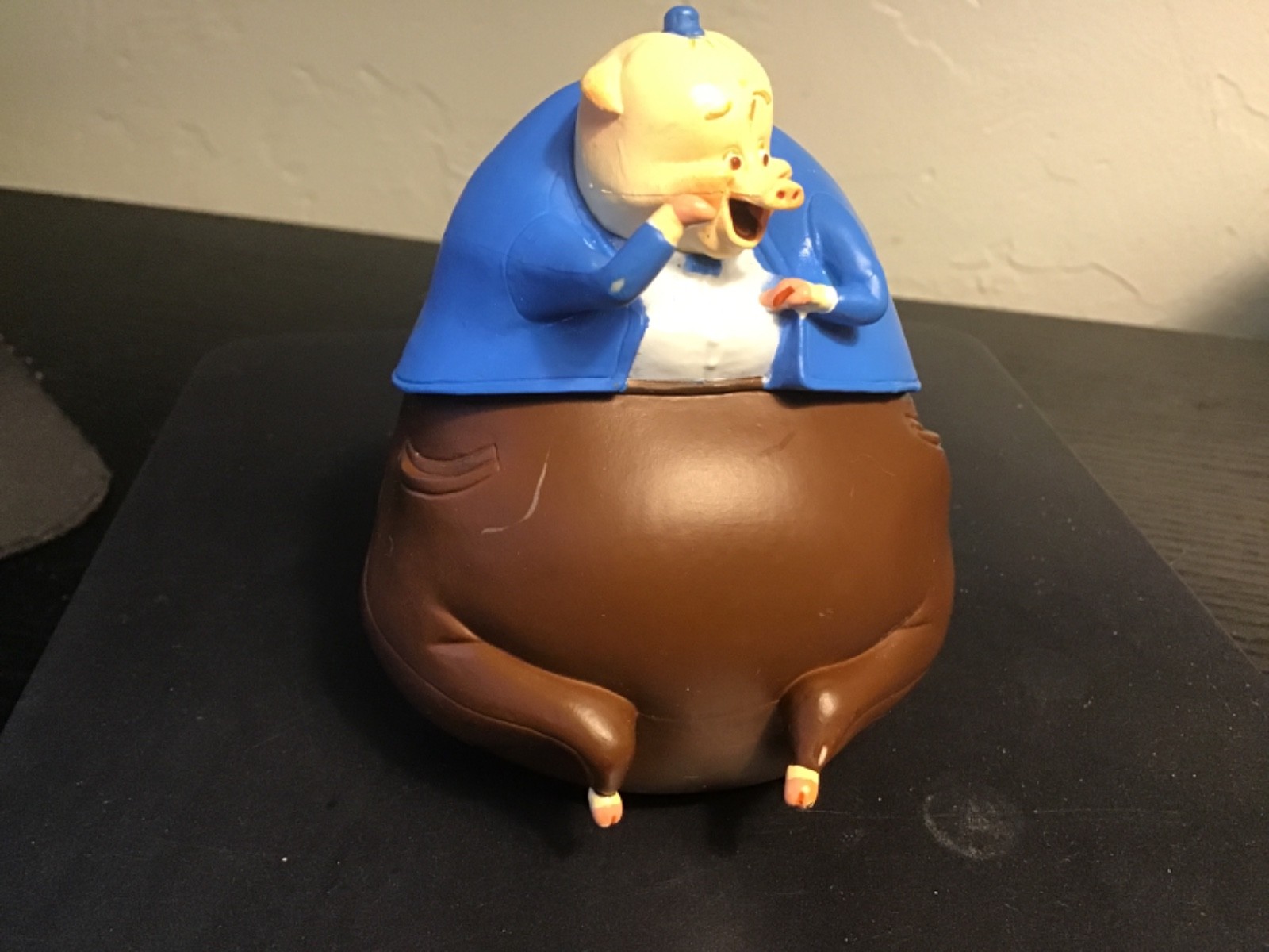 RARE Disney Store Chicken Little Figure Runt of the Litter Funny looking fat pig