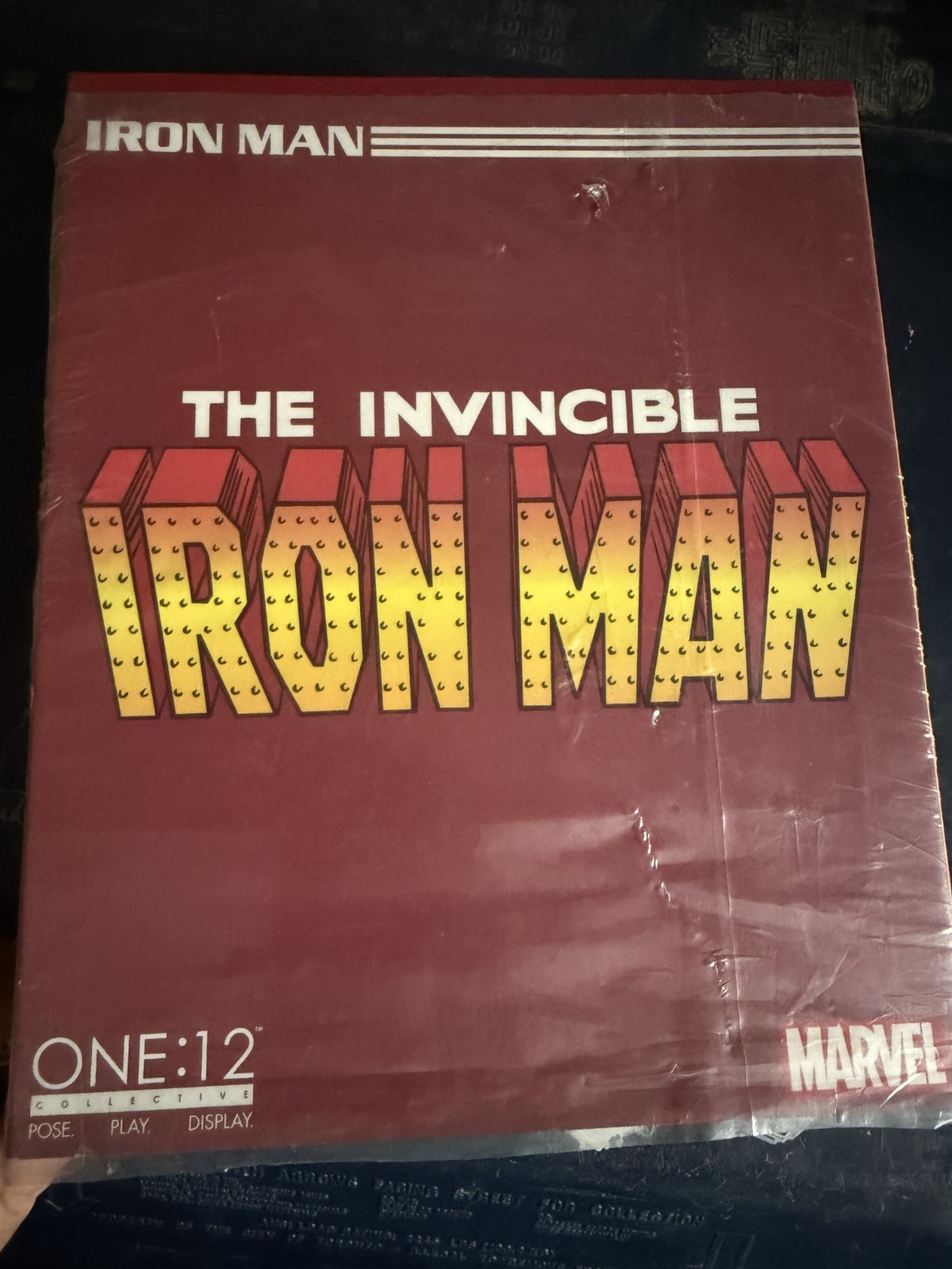 Mezco One 12 Collective Invincible Iron Man Classic Die-Cast Figure CIB Light Up