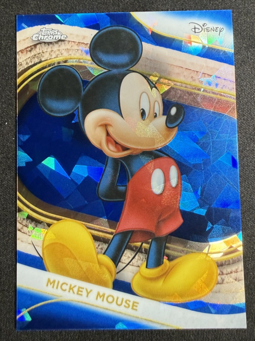 2025 Topps Chrome Disney Zaffiro Topolino #1