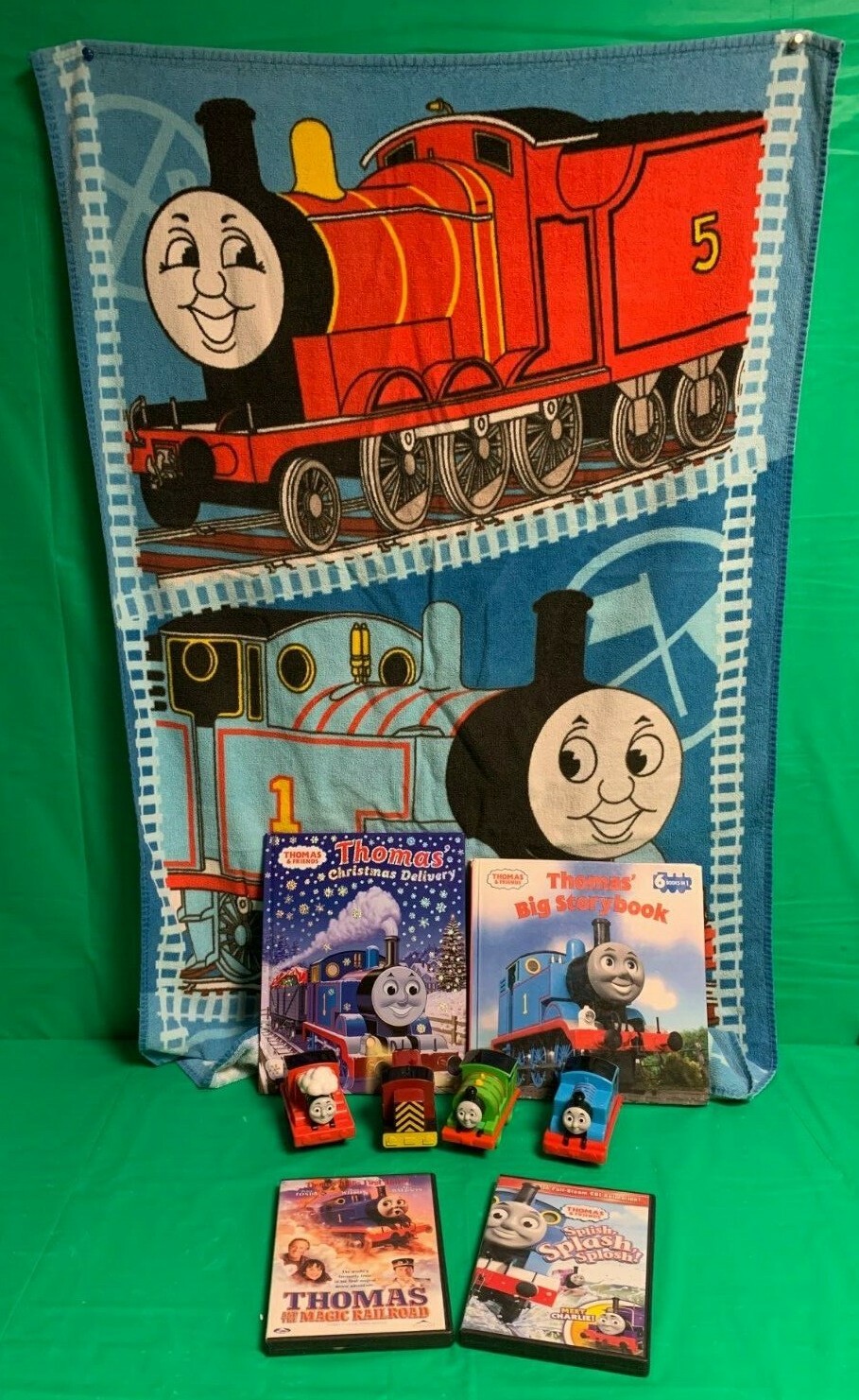 Thomas the Train & 3 Friends, 2 DVD's/6 in 1Book& Christmas Delivery Book/Towel 