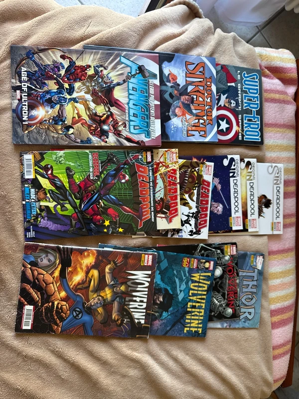 Lotto fumetti misti Marvel Deadpool Thor Wolverine Captain America Avengers