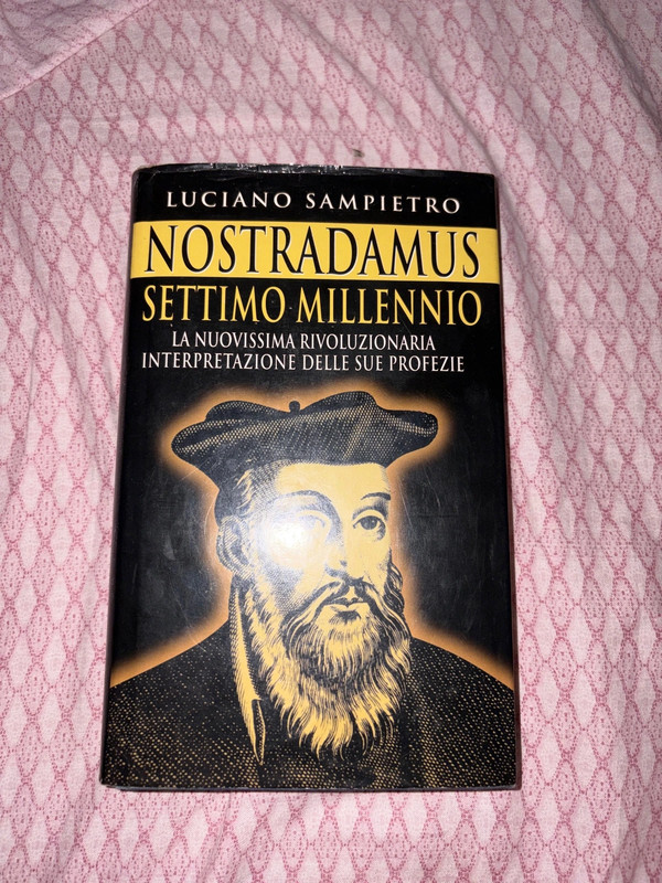 Libro Nostradamus settimo millennio