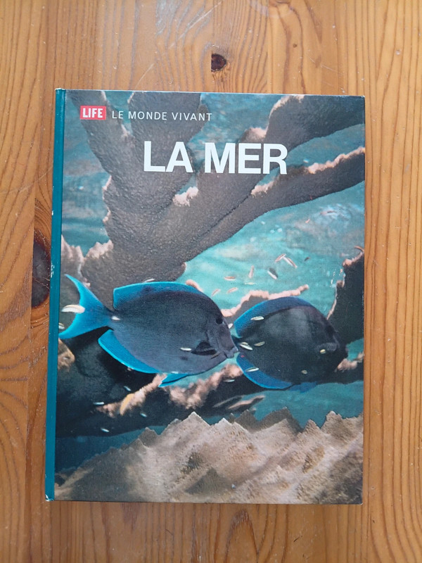 Superbe livre life le monde vivant sur la mer de 190 pages de 1961 de Léonard Engel