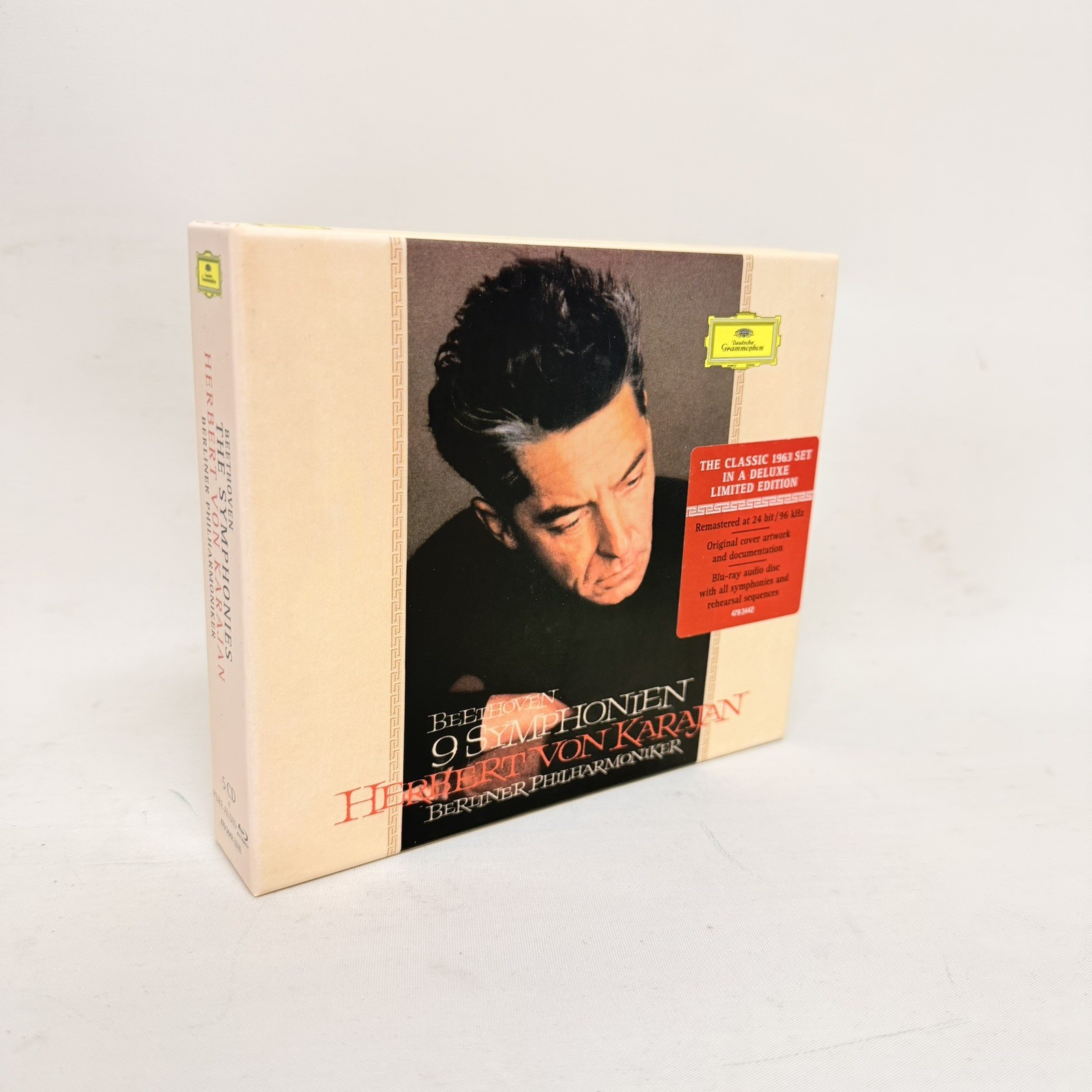 Beethoven 9 Symphonies Karajan Deluxe Limited Edition 5CD + Blu-Ray