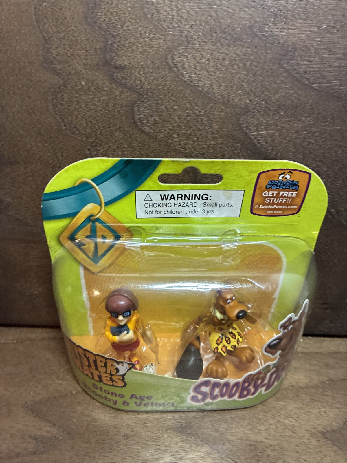 Cartoon Network - Scooby Doo! Mystery Mates - Stone Age Scooby & Velma Opened
