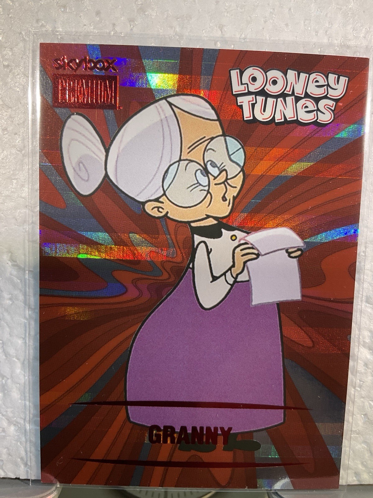 2024 Fleer Retro Looney Tunes Skybox Premium Granny S-43 Alpha 1/150