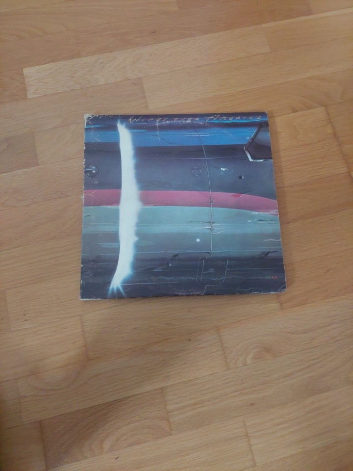 Original Wings Over America - Triple Vinyl LP Inc Poster 1976 Sleeve Worn MINT