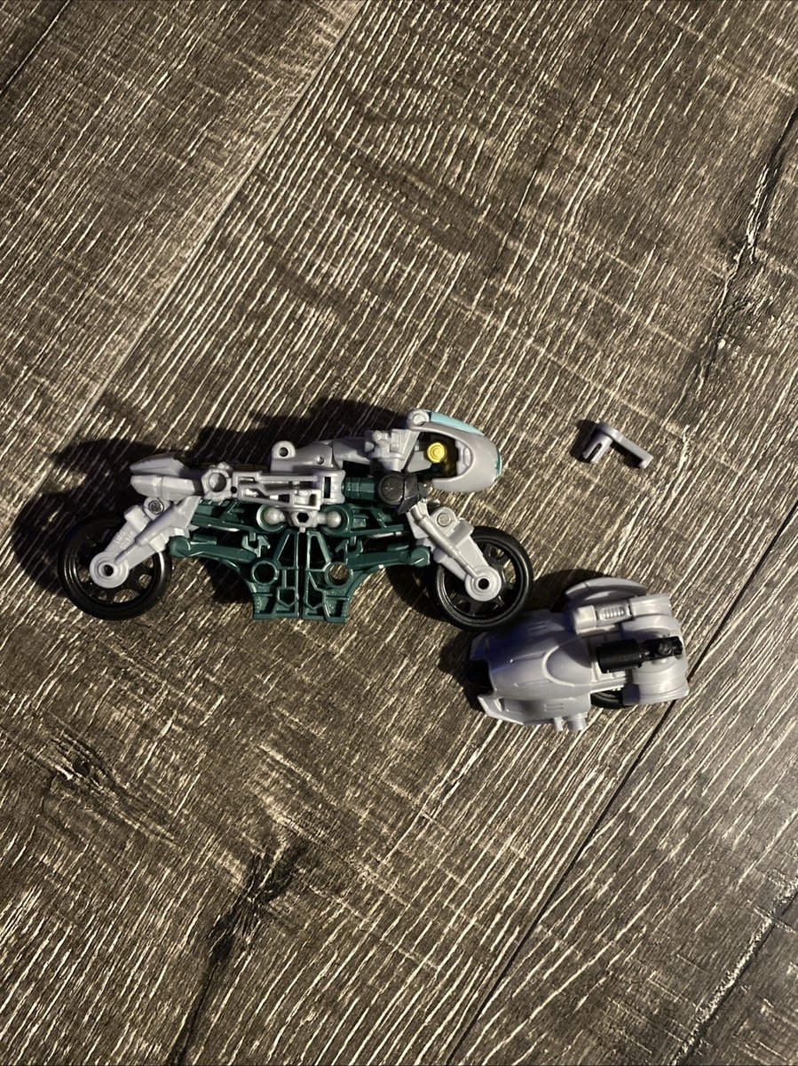 Transformers EarthSpark Terran Thrash Deluxe Class Hasbro 2023 Loose