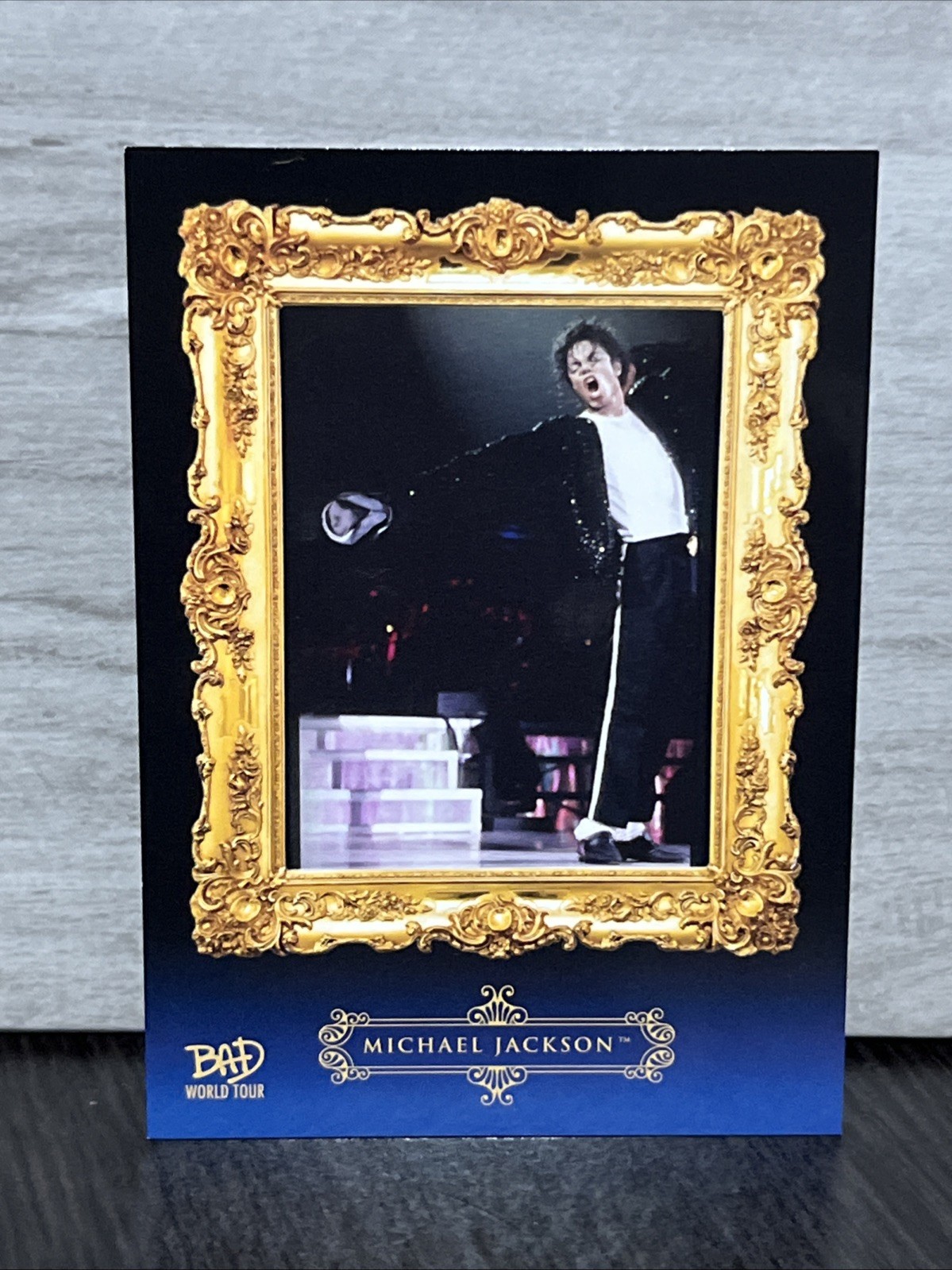 Michael Jackson 2025 Keepsake Bad World Tour Gallery Blu Parallelo #206