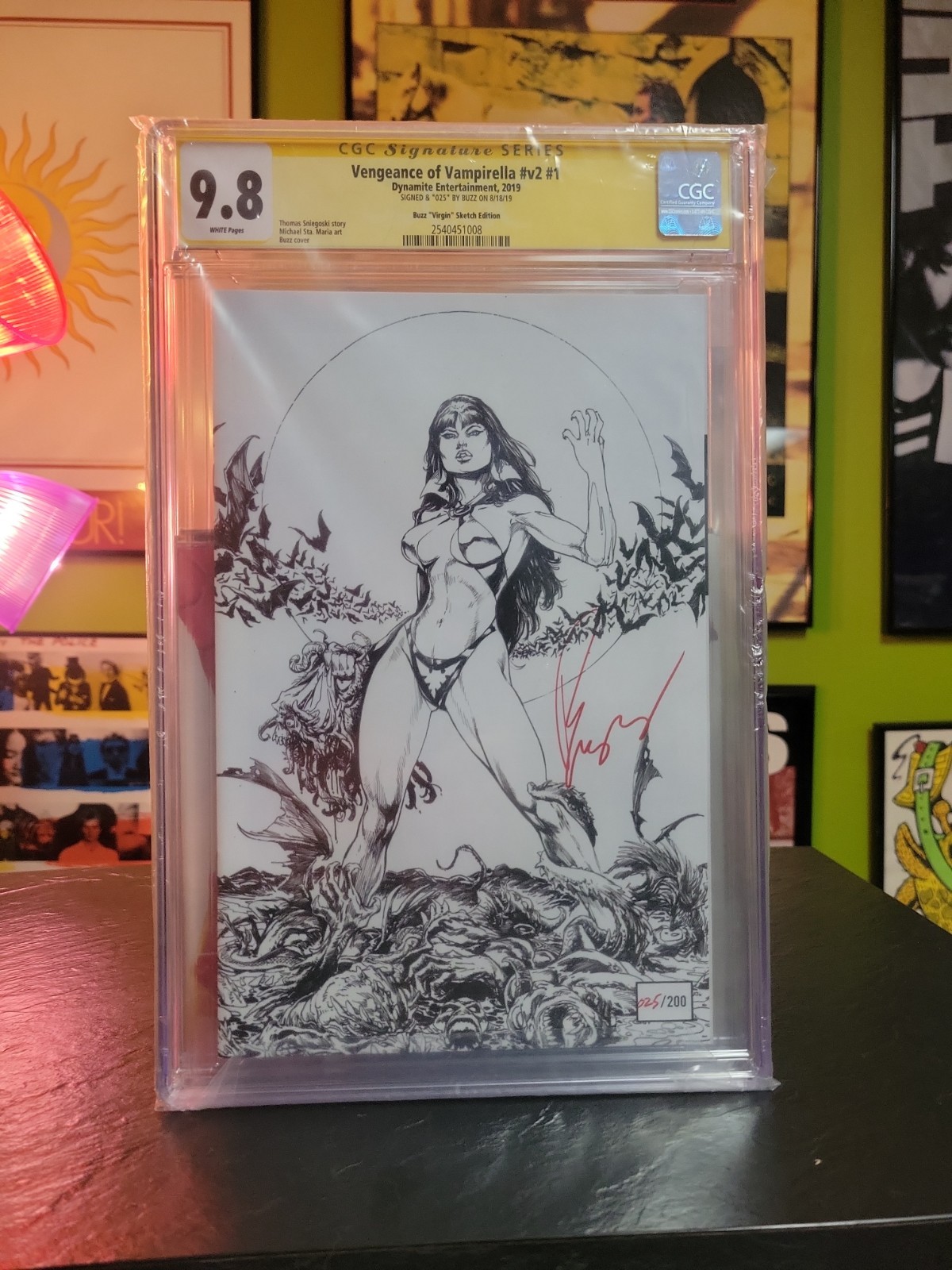 VENGEANCE OF VAMPIRELLA v2 #1 CGC 9.8 SIGNATURE SERIES FIRMATO ARTISTA BUZZ SKETCH