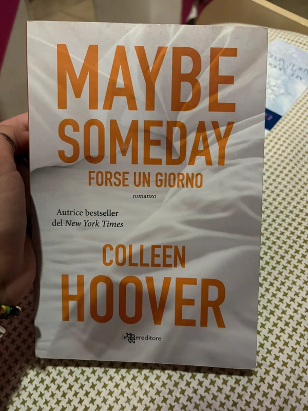 libro maybe someday di colleen hoover
