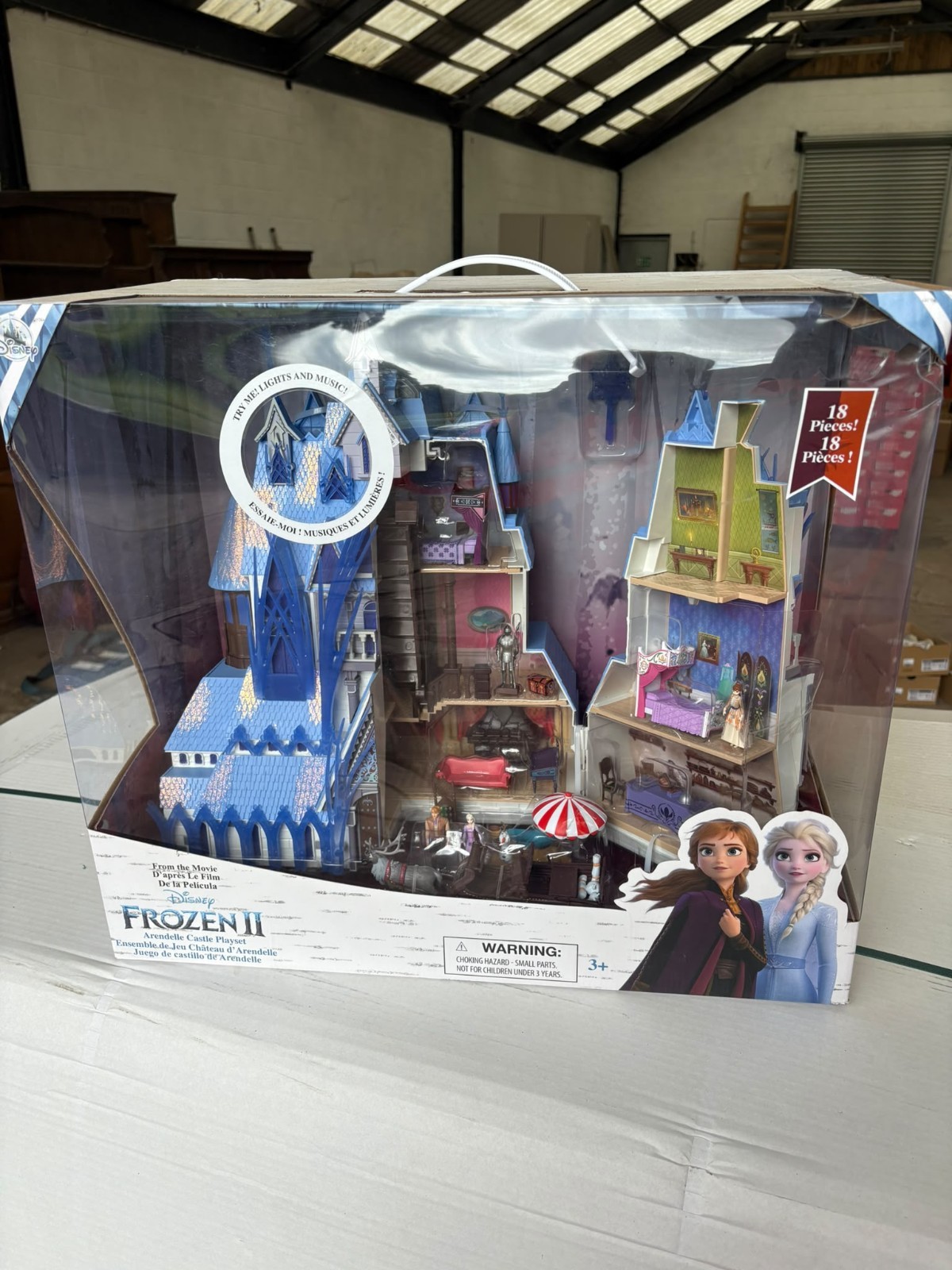 Disney Store Playset Ufficiale Frozen 2 Castello di Arendelle - Nuovo con scatola