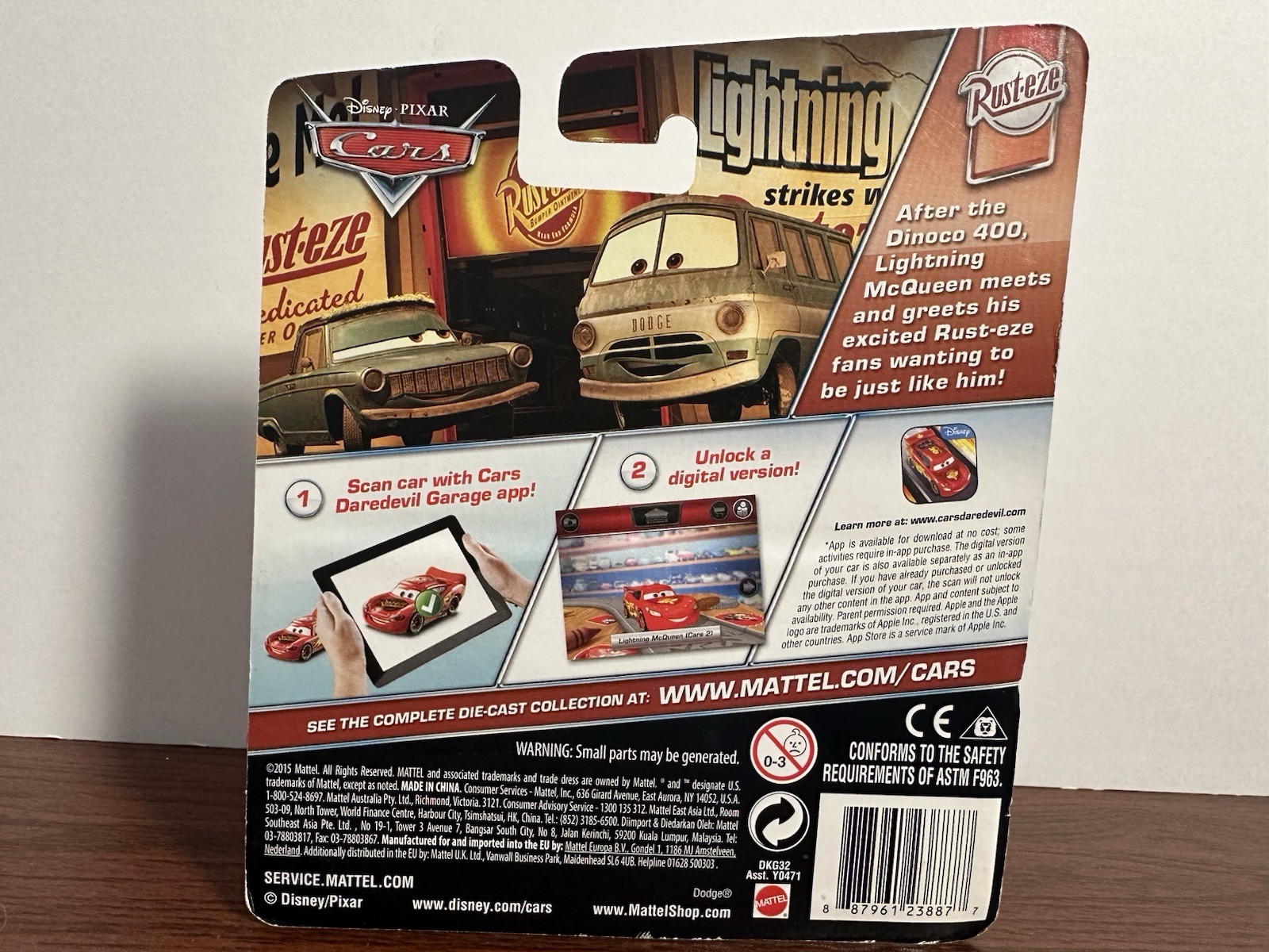 Disney Pixar Cars Donna Pits Rust-Eze Racing Mattel