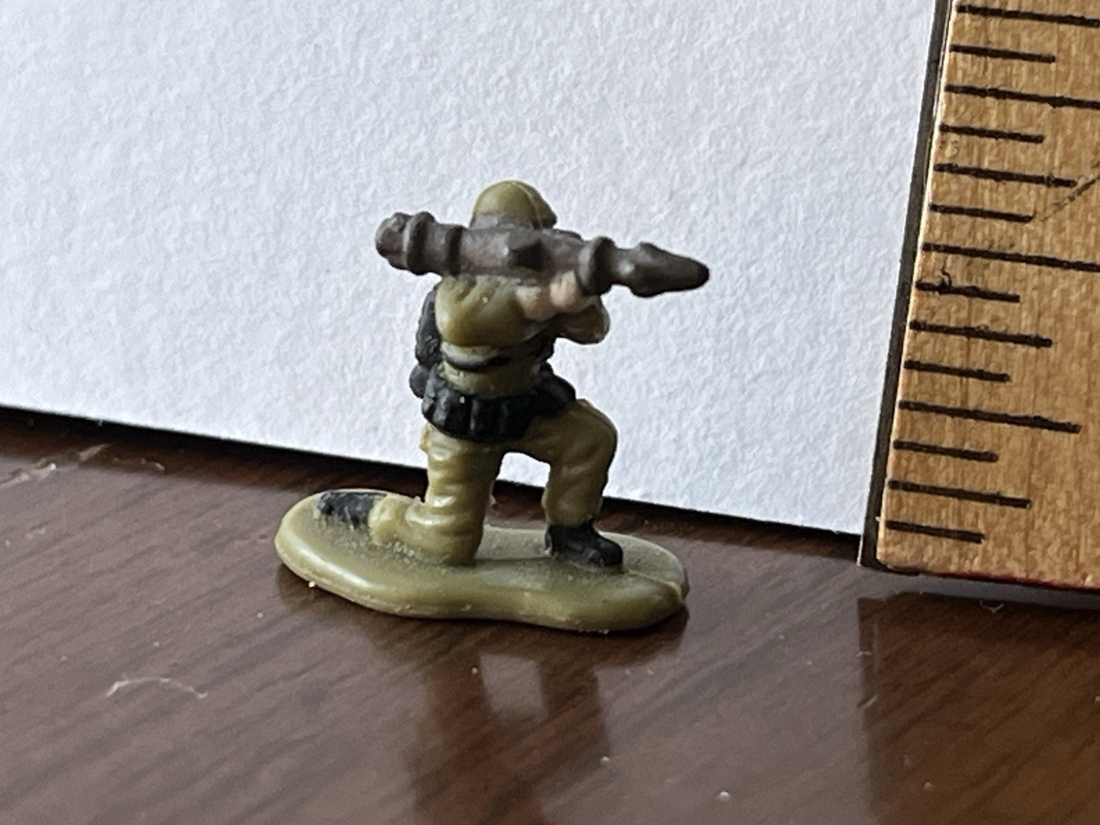 MILITARY MICRO MACHINES SOLDIER 9/17/26 M